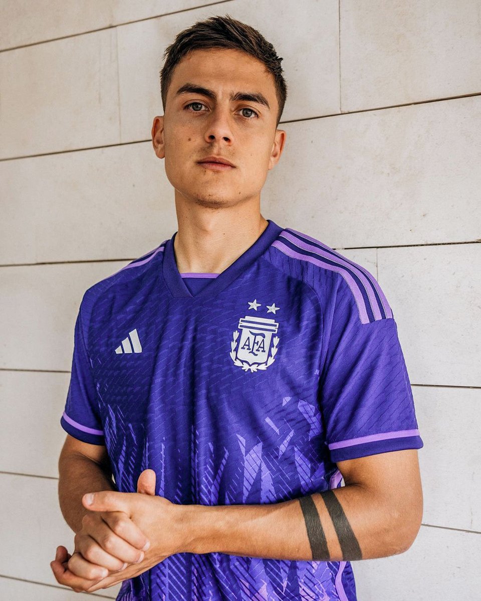 brfootball's tweet photo. Argentina drop their away kit for the 2022 World Cup 🟣 https://t.co/IZvyNGUPFw