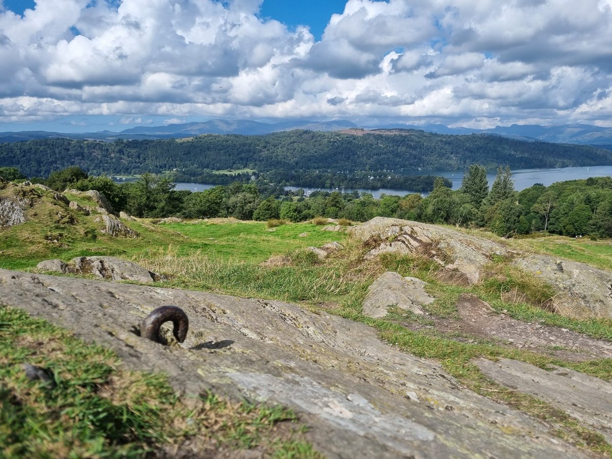 _Pea_77's tweet photo. #AllMetalMonday #Brantfell #Windermere #Cumbria Have no idea what they would be used forπ€ Xx https://t.co/O4B7KhPHuL
