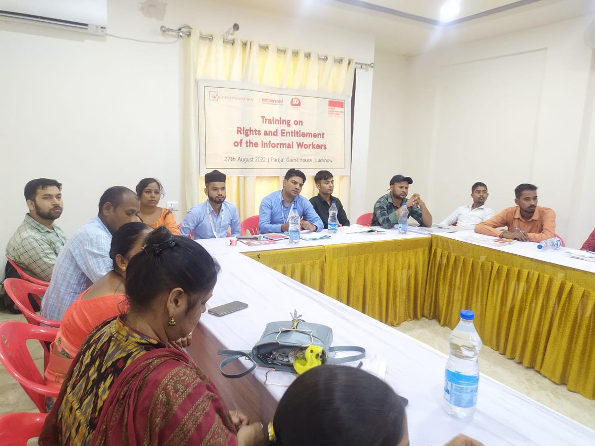 C9Khalid's tweet photo. State Level Meeting with leaders of various organizations, CBOs and unions on Labour Codes inline with informal workers organized by @ActionAidIndia in Lucknow.A state  campaign has been planned for the informal workers to demand for Urban Emplopment Guarantees Act in the state. https://t.co/9sE88zwrWx