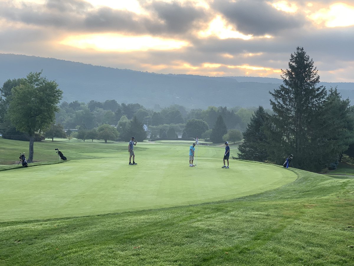 S.V. Elementary P.E. tweet media