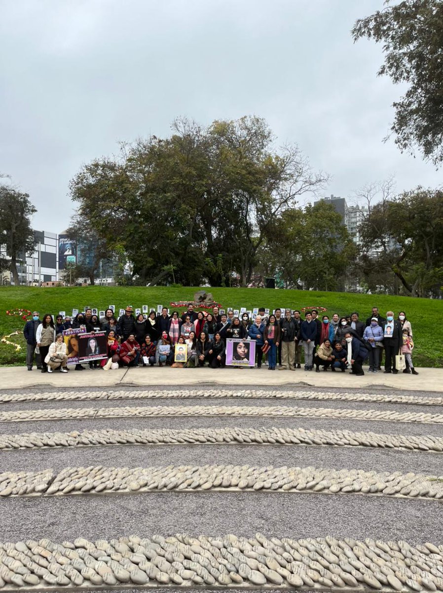 #Recordemos
Se cumplen 19 años del Informe final de la Comisión de la Verdad y Reconciliación en donde dirigentes y autoridades estudiantiles compartimos un emotivo momento con familiares de las víctimas de la violencia política durante los años del conflicto armado interno.