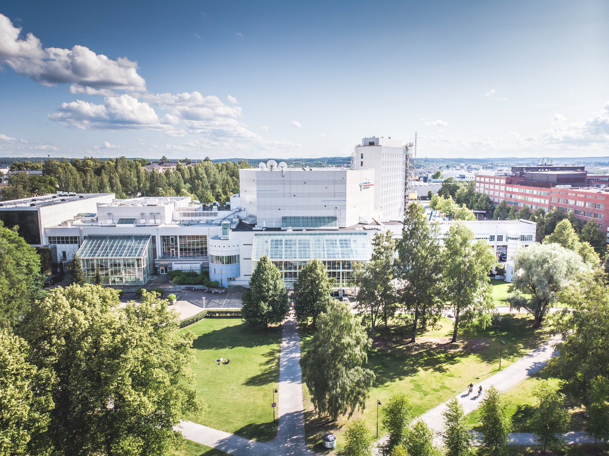 FinlandFCB's tweet photo. #Tampere Hall is the first Nordic congress center to receive the Nordic Swan Ecolabel according to the updated criteria of the label. The Swan Ecolabel is awarded to products &amp; services that meet ambitious environmental requirements. 
Congrats @tamperetalo 💚 

@VisitTampere https://t.co/YhMFPLgCZ8