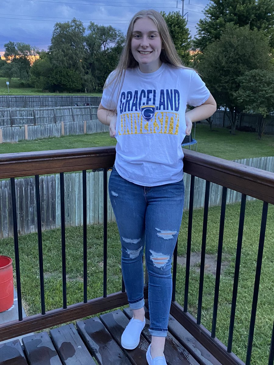 FaithCase33's tweet photo. I am extremely excited to announce my verbal commitment to Graceland University to continue my volleyball and academic career!! I want to give a huge shoutout to my parents, club coaches, trainers, and the whole women’s volleyball program. I can’t wait to be a Yellow Jacket! 💛💙 https://t.co/uFfKGYnPlS