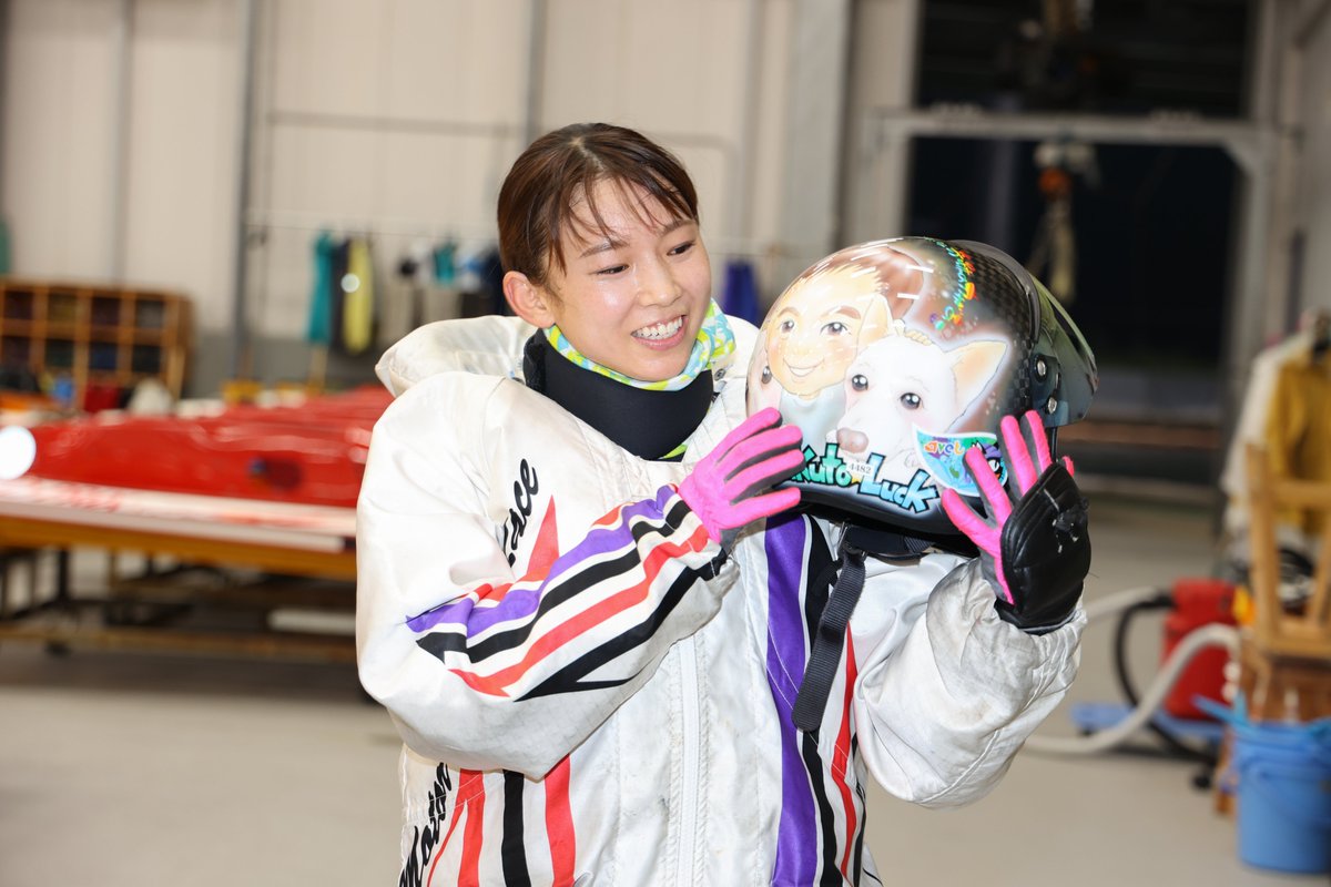 shochi_br's tweet photo. 熱戦を繰り広げてきた #ボートレース大村 のG3「#オールレディース競走 第17回 #蛭子能収杯」を制したのは、#守屋美穂 選手でした。インから03のトップスタート。2コースから差してきた #長嶋万記 選手を振り切って、今年4回目、通算では26回目の優勝です。おめでとうございます（長谷） https://t.co/4WDlwEx57b