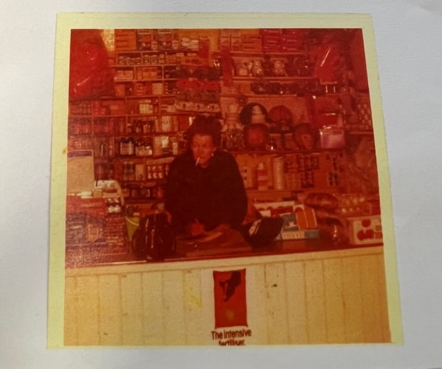 DiscoverTermon's tweet photo. History of Gracie's Shop
"Gracie's shop has been part and parcel of the Termon community for 120+ years. 
It first opened in the early 1900's by John McCafferty and taken over by Gracie McCafferty in the 1940's

More pics to follow
#Graciesinphotos #DiscoverTermon #localbusiness https://t.co/BZSvcdhmHH