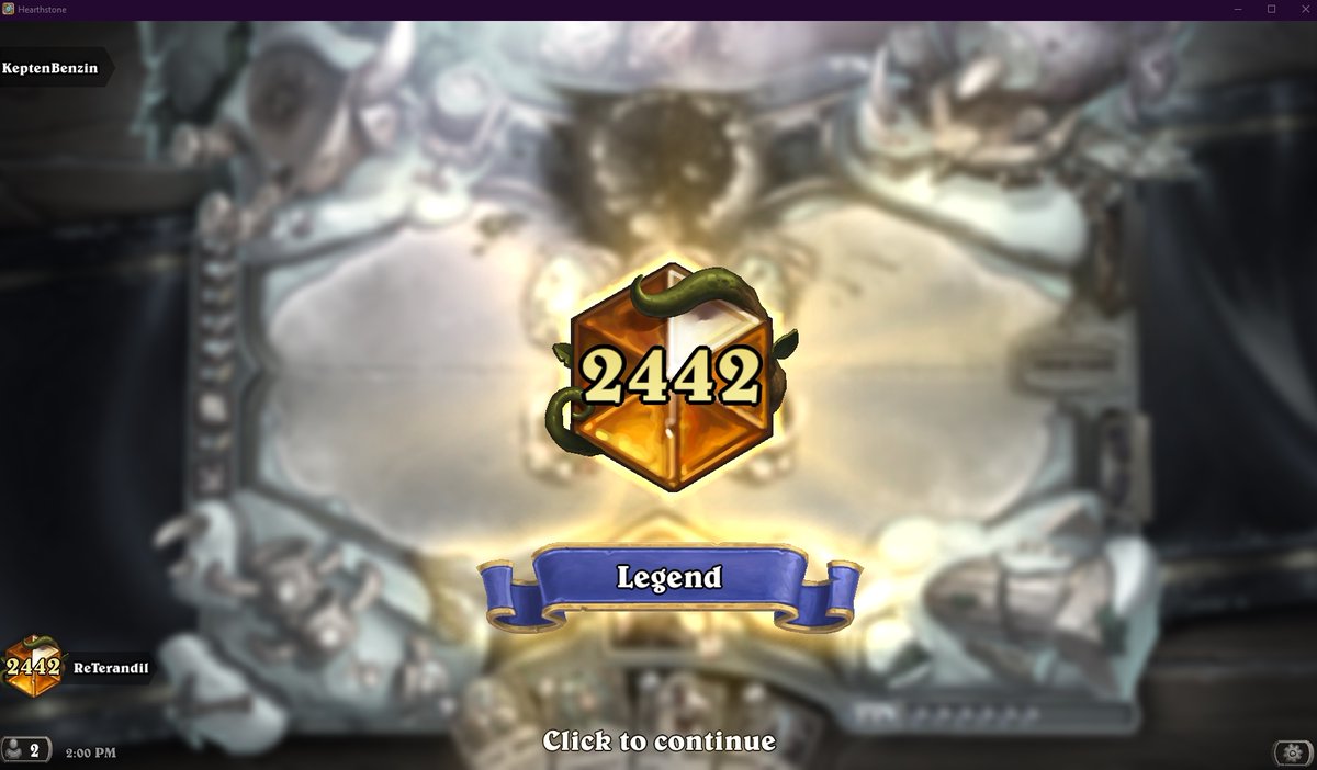 OfficialQuate's tweet photo. Pog legend on Hearthstone while multi-tasking. #Hearthstone #Blizzard #wild https://t.co/jHGEIp2Fan