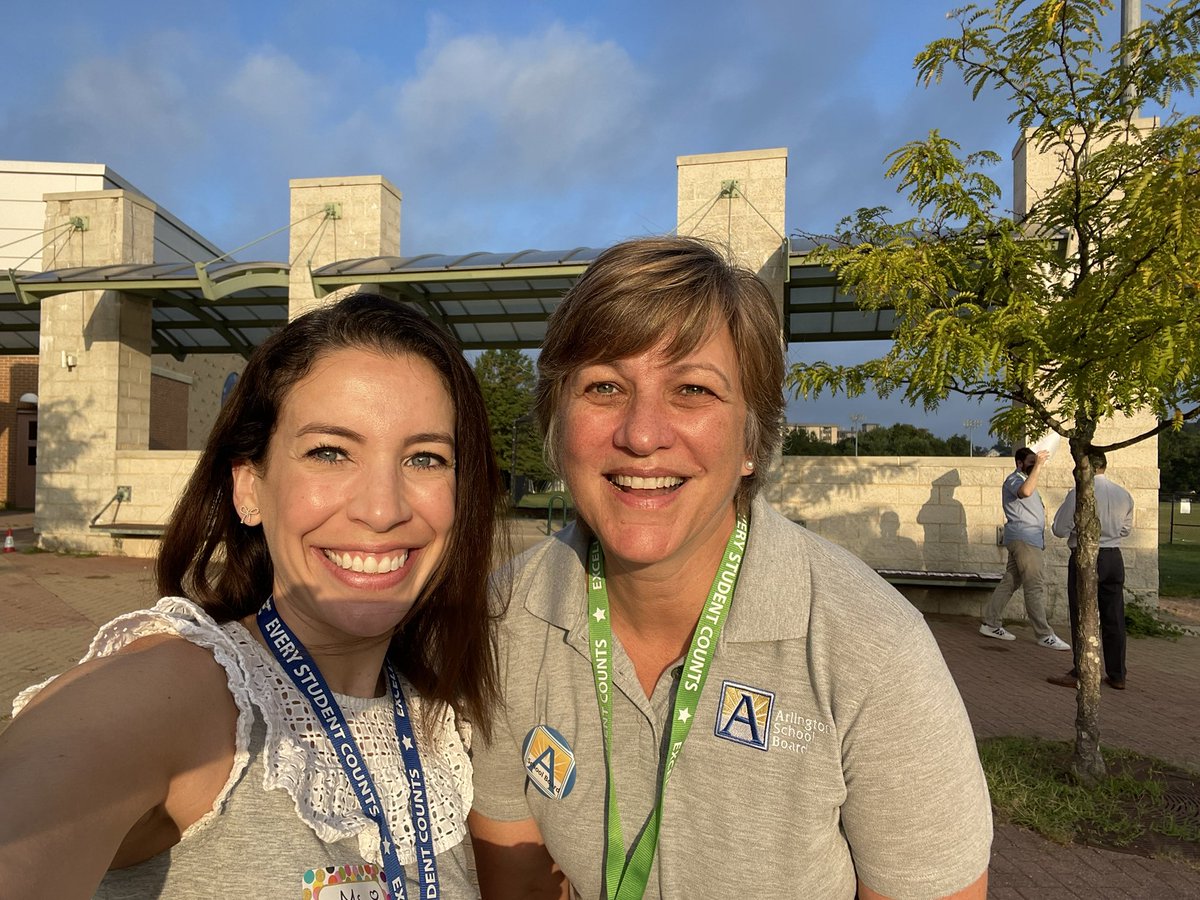 Ms. Romero's Class tweet media