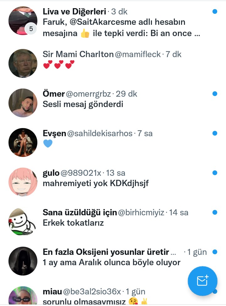 fleurdelysss7's tweet photo. kendi dmimi iflasiyorum https://t.co/fXFzrCc4xJ