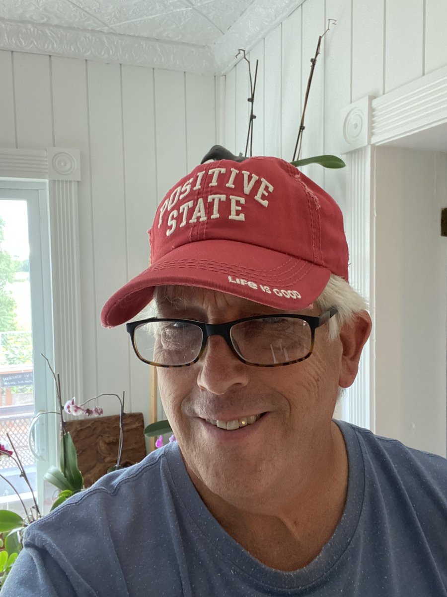 I have my new apparel for #ICANN75 … stay positive and #BeKind #lifeisgood