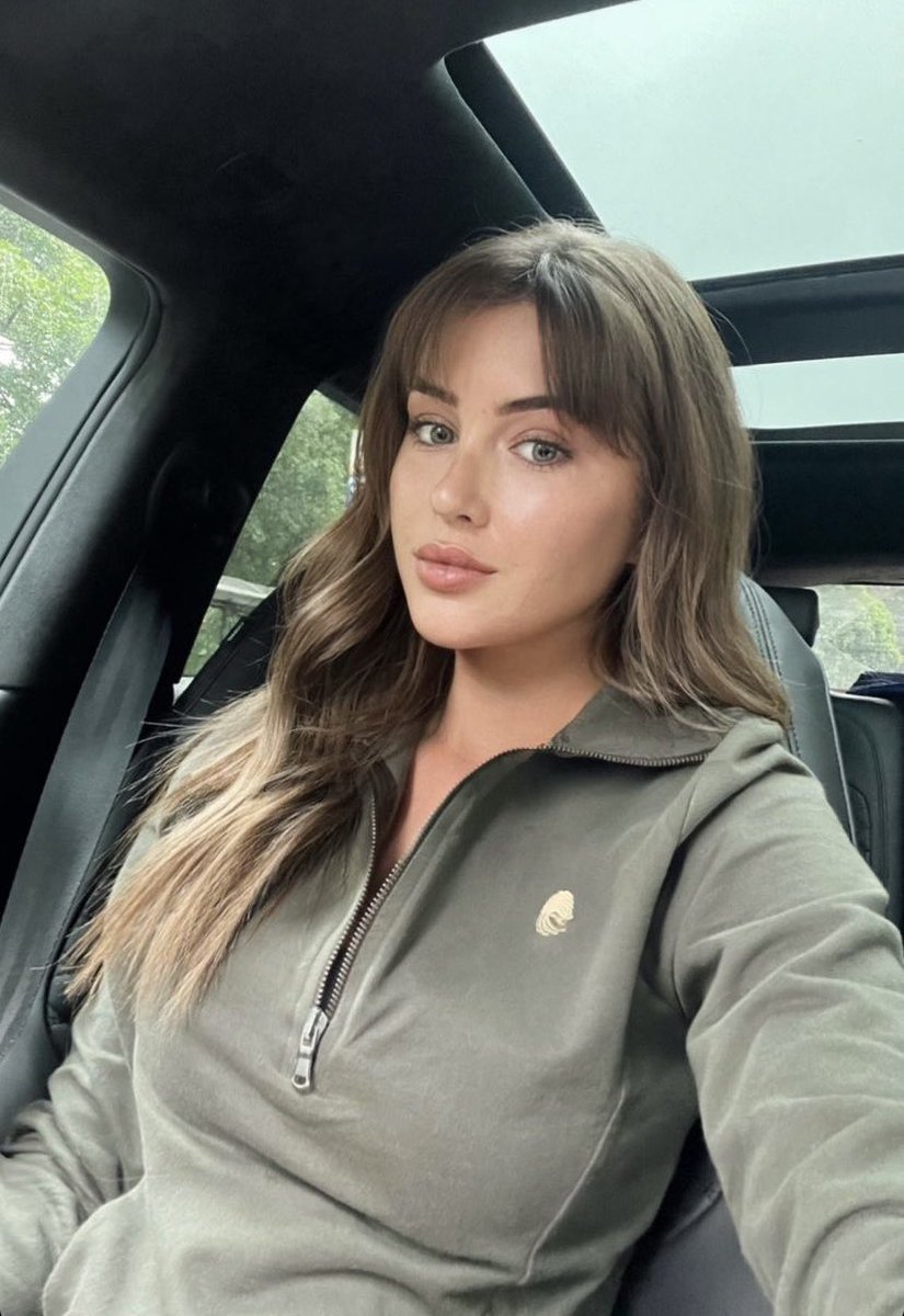 One of One World UK tweet media