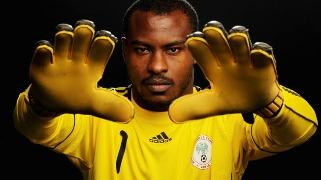 akwaibomdaily's tweet photo. Join me and celebrate Mr. Vincent Enyeama, the last Super Eagles goalkeeper before they started using IT students 😆🤣😄
May all your wishes and desires come true! Have an amazing year ahead
@VincentEnyeama 
#SwarajOnDoordarshan NURTW
ASUU MC Oluomo Buhari https://t.co/roSo0agYFm