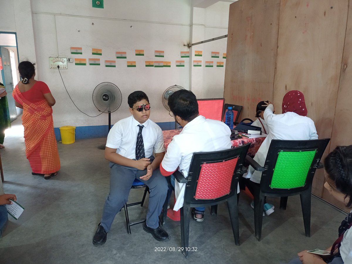 susruteyehosp's tweet photo. School Eye Screening Camp at ๐๐๐ฅ๐๐ซ ๐๐จ๐๐๐ฅ ๐๐๐ก๐จ๐จ๐ฅ, ๐๐ฎ๐ซ๐ฌ๐ก๐ข๐๐๐๐๐
Organised by Susrut Eye Foundation & Research Centre
๐๐ข๐ฌ๐ข๐ญ: https://t.co/UCXa7snRqs
.
.
.
#SusrutEyeFoundation #Susrut #schooleyescreening
#healthyeyes #EyeCareService #EyeHospital https://t.co/f7ArMwuDwl