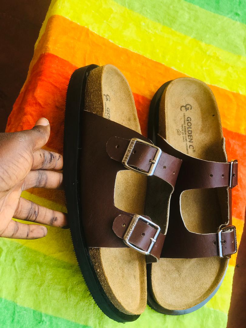 samueladebayo41's tweet photo. @Ibadantwitta_ I make nice slippers,mules, half shoes etc
Available for delivery
Location:Fodacis Ibadan
Please retweet https://t.co/orkSTIspVa