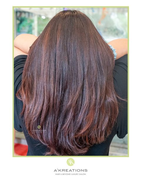 AKreationsIndia's tweet photo. Next class, splendour 101. Haircolor by Art Director Renuka Giri.

#haircolour #newhaircolour #colouredhair #haircolourist #colorhairstyles #newhaircolor #haircoloring #colorhairstyle #haircolors #coloredhair #beautysalon #mumbaisalon #akreationspowai #akreations #akreationsindia https://t.co/JUTPj98Kv2