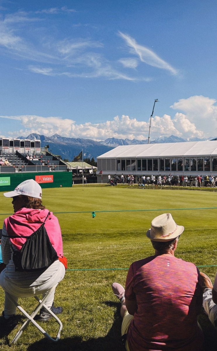 mamu_ng_mundo's tweet photo. Joshua watching the Omega European Masters finals. 🏌️‍♂️⛳🇨🇭
@iamjoshuagarcia 

#OEM2022 

©️jeg.imahe https://t.co/tkEmAUhlIb