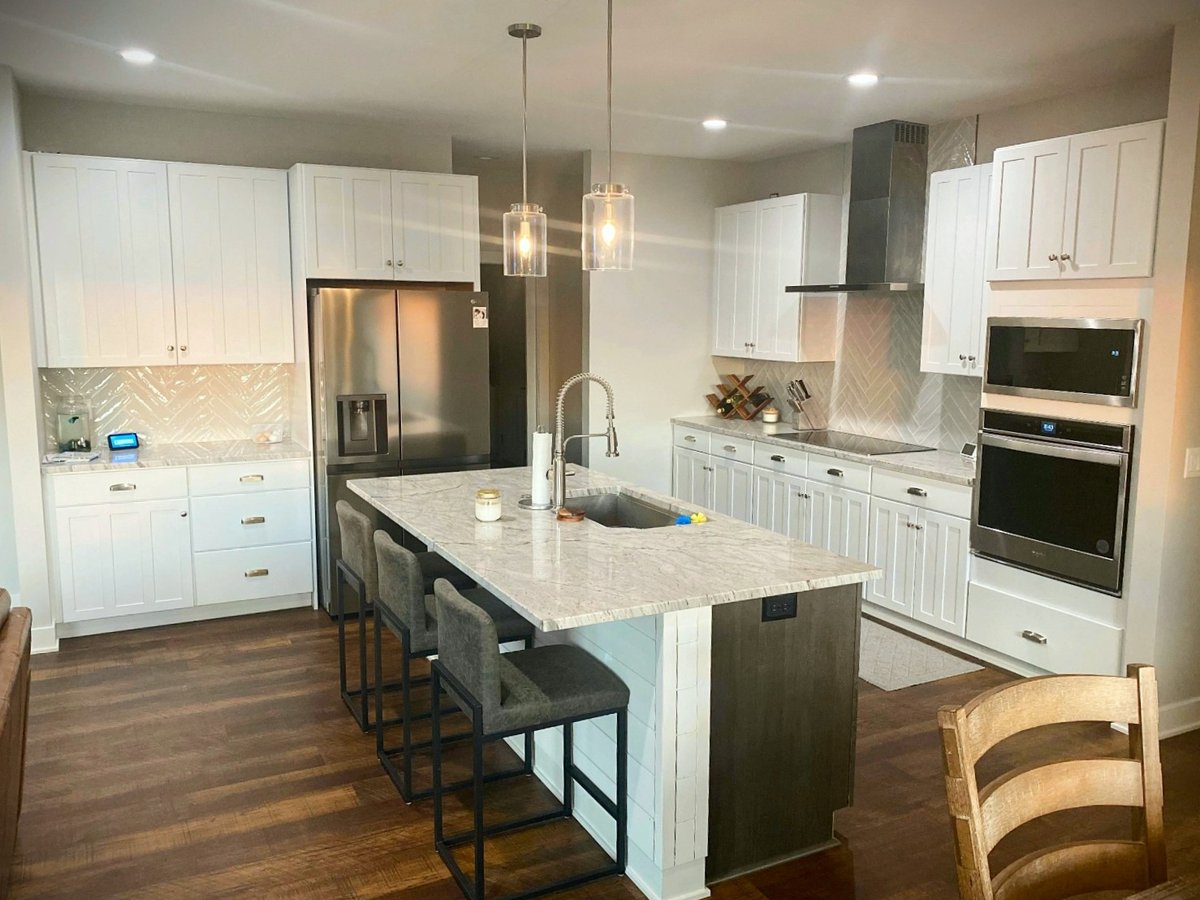 Mead Lumber tweet media