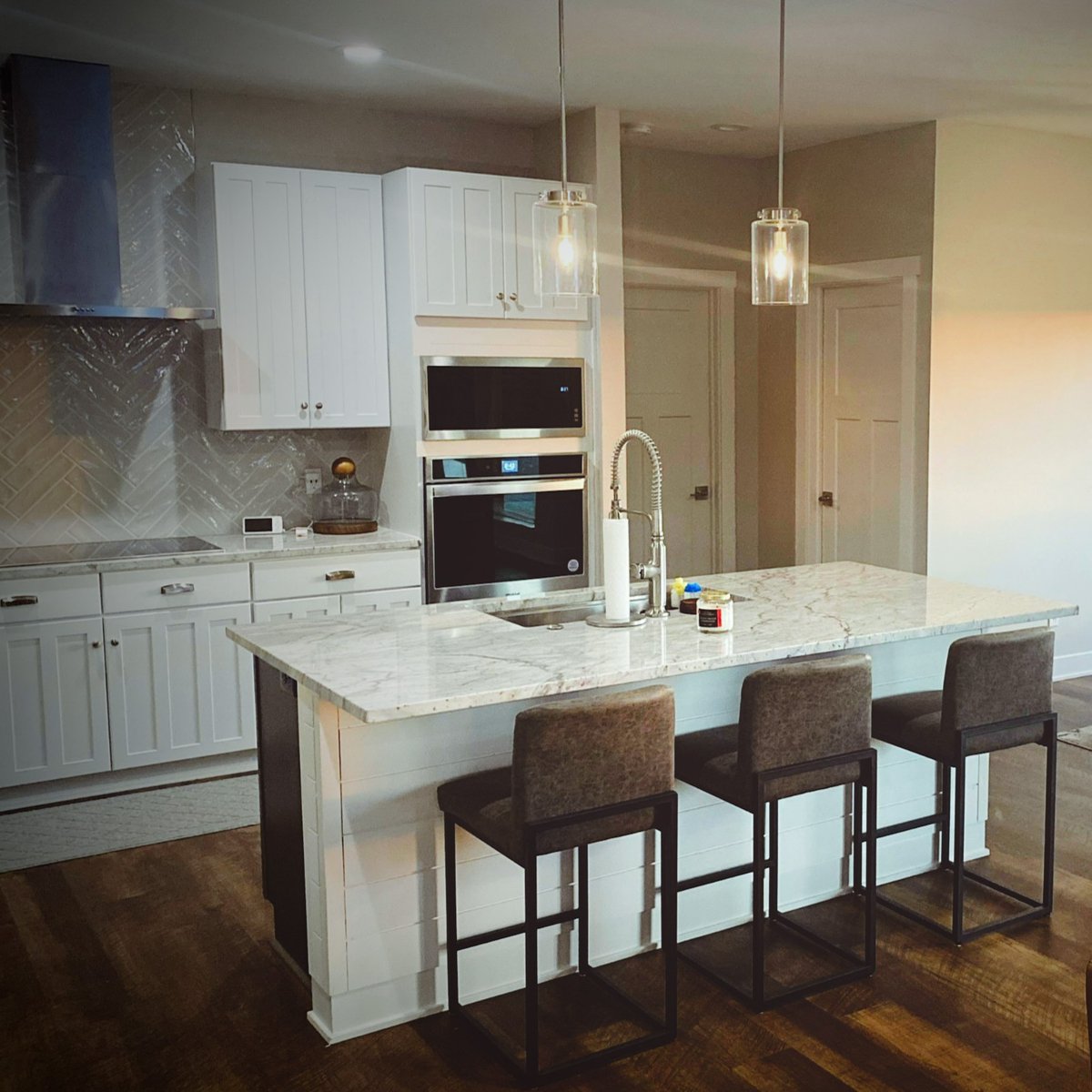 Mead Lumber tweet media