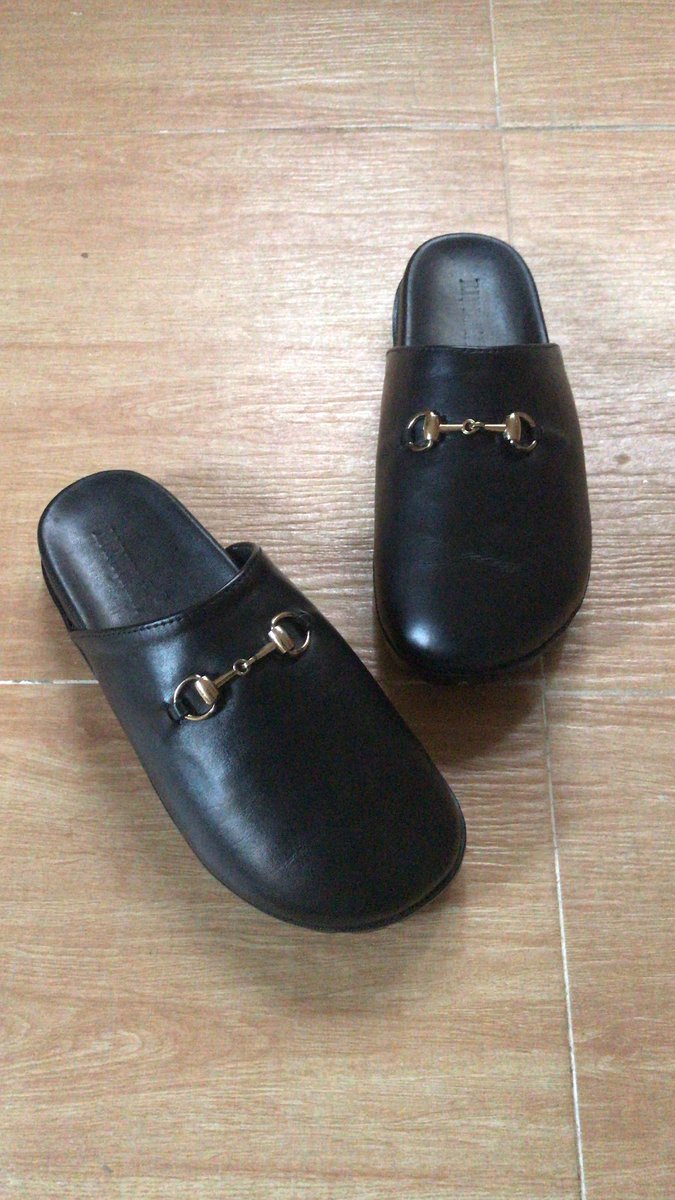Eiinitials1's tweet photo. Horse-bit Mules.
Have a stylish Monday.
#eiinitialscertified https://t.co/zKmlLp0BsT