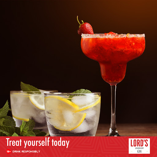 You’ve put in your best, now it’s time to end August on the right note with Lord’s gin. Which cocktail are you having today? Lord’s Gin on the rock or Lord’s Gin Daquiri. 

#LordsGin
#LordsCocktail  
#LordsLifestyle
#LordsGinDaquiri
#LordsGinOnTheRocks