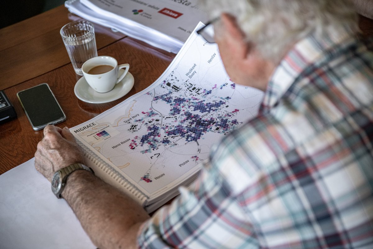 UrbanPlannerCZE's tweet photo. The study for Jihlava is finished! 🎉🥳 During the handover, we presented to the council the possibilities of using the analyses for strategic and spatial planning. We are already working on the extension. We thank all our colleagues for the great cooperation. https://t.co/t4bduQaSwG