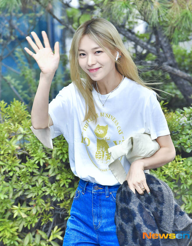 WecanGowherever's tweet photo. 민선예 진짜 출근길마다 레전드셔.. https://t.co/dR8gel9HUY