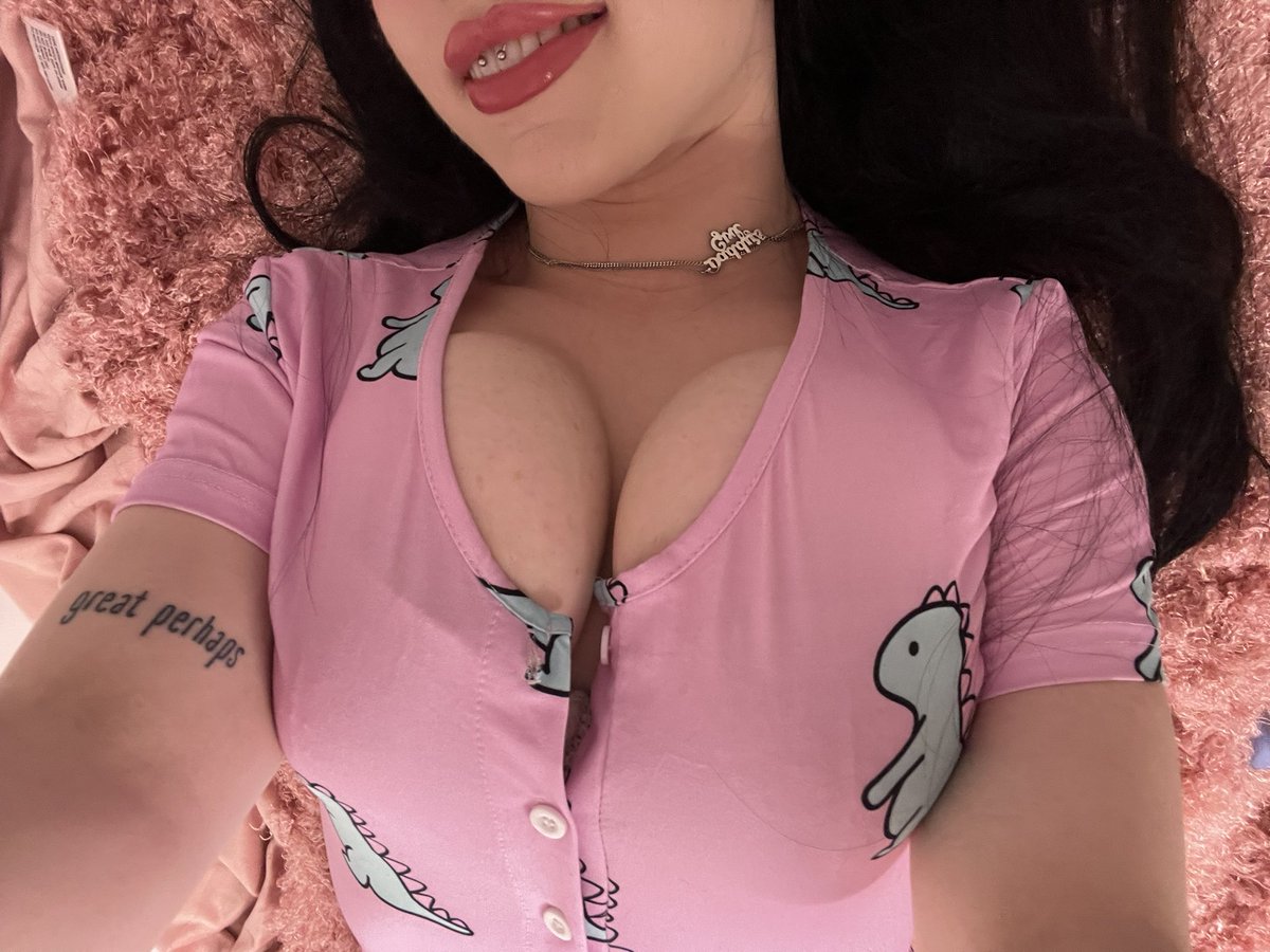 laararosee's tweet photo. can I wear this while we watch anime? https:...