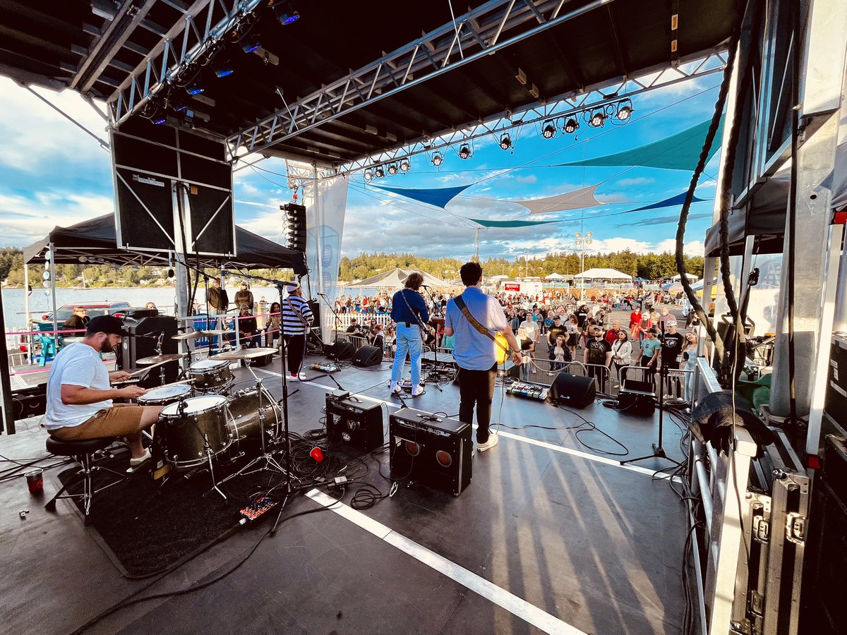 South Sound Block Party was amazing! Thank you for the love Olympia @SouthSoundBP