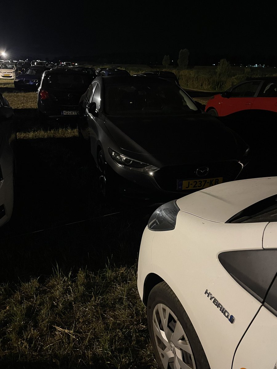 polak0251's tweet photo. @mysteryland bedankt voor het inbouwen van mijn auto gisteren waardoor de terugreis alles behalve soepel was https://t.co/oQL5vUVmGP