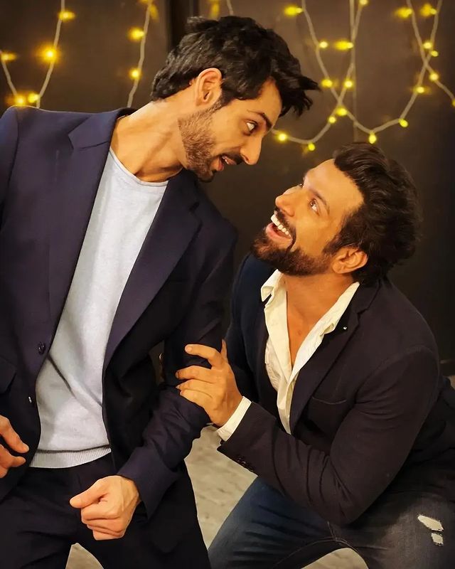 AshVikLand's tweet photo. Mental Frequencies since 2012๐
.
Karan Wahi Instagram Post๐ฆ
#Karvik #KaranWahi #RithvikDhanjani ๐ซ https://t.co/Dd3x5mrz8A