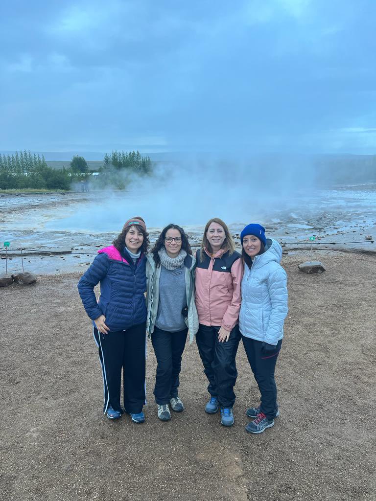 BerlangaKa101's tweet photo. Last week, Marisa, Nieves, María and Lola have been attending different courses in Reykjavik as a part of our project “Creativity, Innovation and Languages”@TICandTEACH @TicandBio @ticandtecno @nieves_espanol @IESBerlanga1 @sepiegob #berlangaka101 https://t.co/H32uO3kNNm