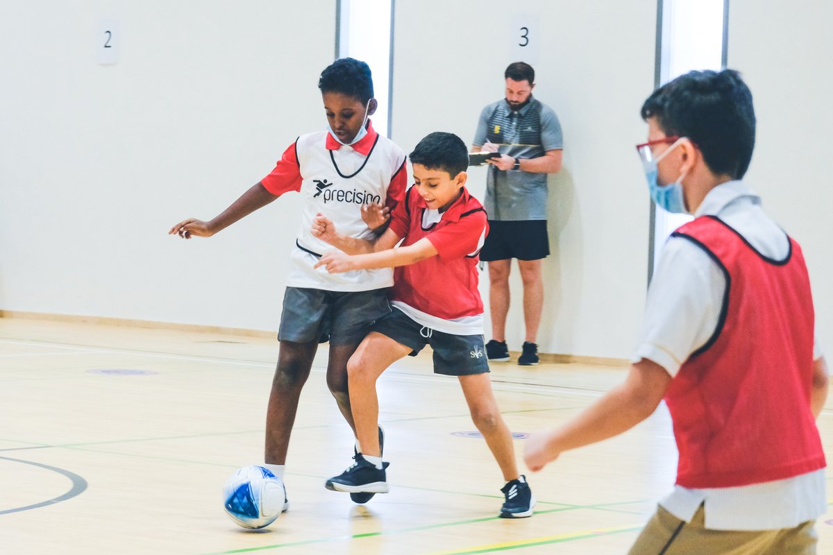 SouthViewSchool's tweet photo. An energetic start for our Year 6 students as they engage in squad trials for Football and Netball.
#southviewschool #wearesouthview #dubaischools #firstdayofschool #squadtrials https://t.co/hIf9ZG8yga
