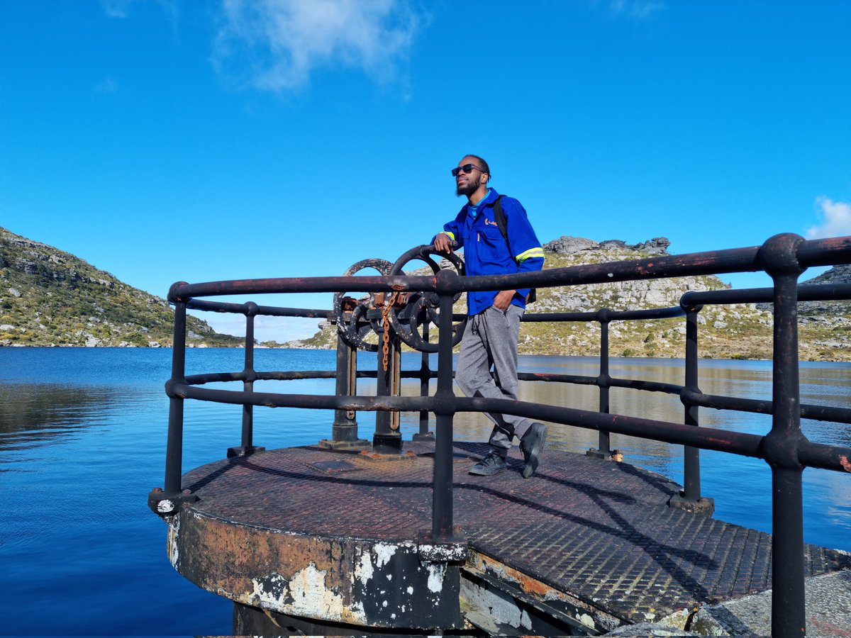 LeftyNgobeni's tweet photo. Hely Hutchinson dam , Cape Town https://t.co/VAxCTyC1G9