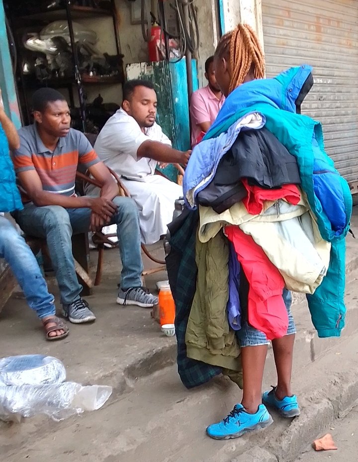 TanzaniaInsight's tweet photo. CLIMATE CHANGE

A woman sells jackets at Ilala in Dar es Salaam on August 29, 2022

Tanzania's commercial hub is experiencing record low temperatures, forcing residents of the city to start wearing warm clothes for the first time to protect them from the unusually cold weather https://t.co/IfsErk0Spn
