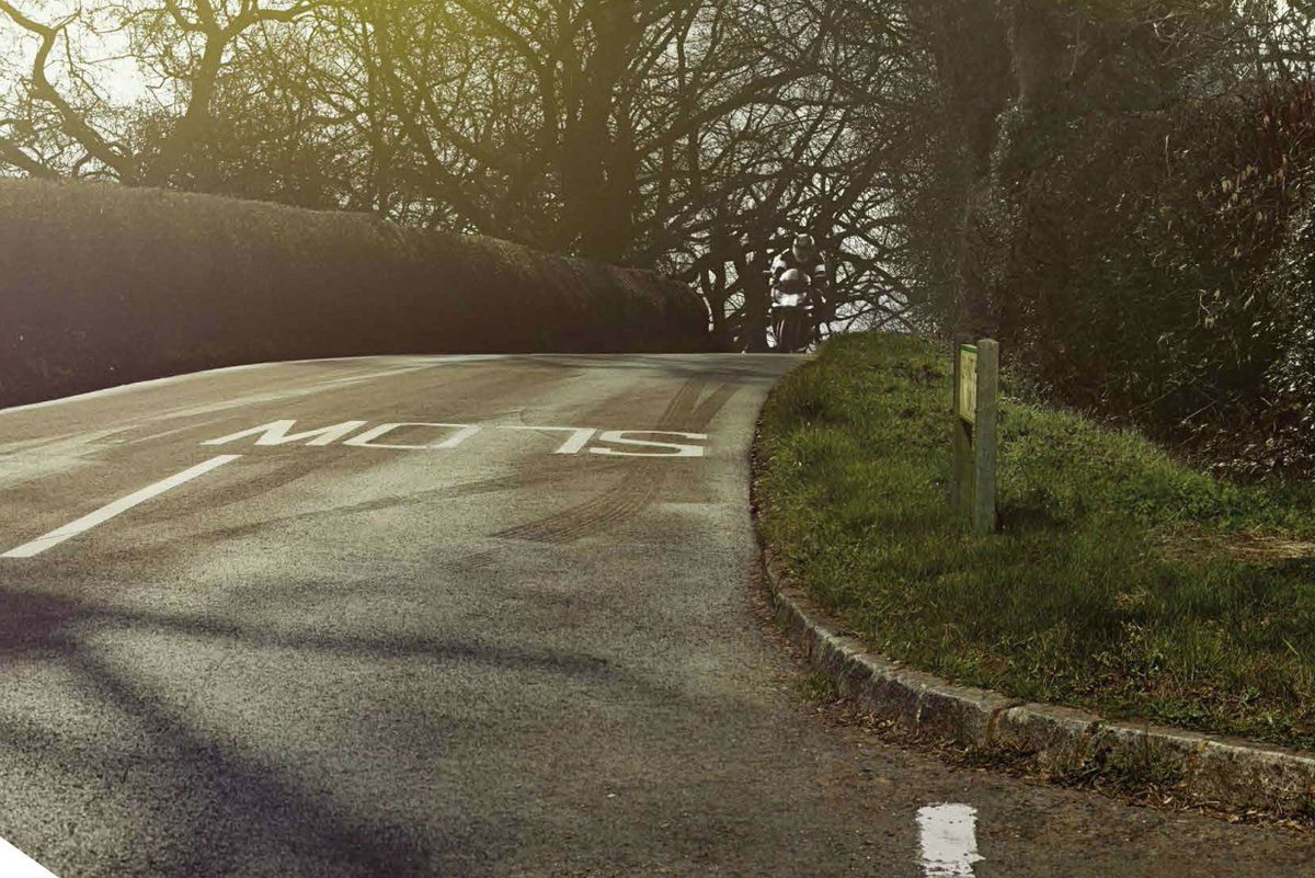 HumberRoads's tweet photo. Remember to #ShareTheRoad there may be lots of people out and about today. Donโt forget to #LookForBikes and #BeBrightBeSeen https://t.co/2063dOruoh