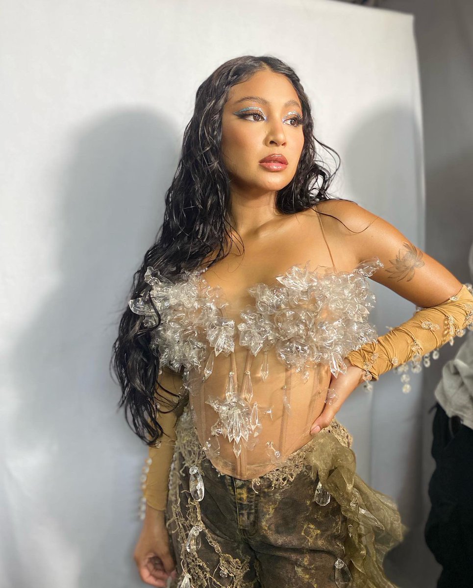 itgirlnadine's tweet photo. wild https://t.co/Boh3yA0BF4