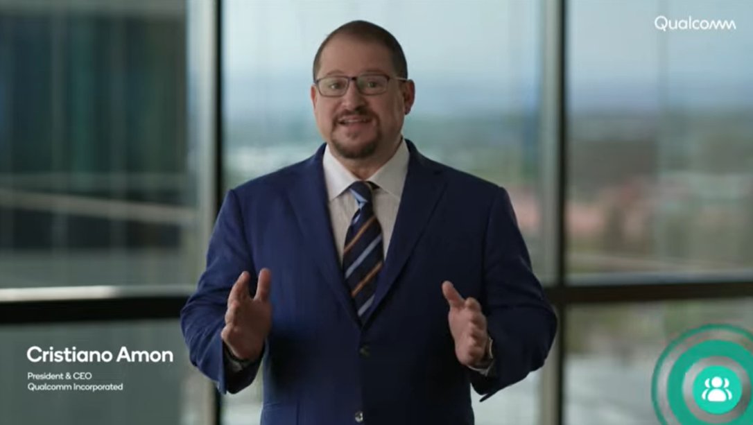 Tarunpathak's tweet photo. @cristianoamon highlights Jio's ambitions in the 5G space &amp; how Jio and Qualcomm worked together in the 4G era to bring some incredible results to bridge the urban-rural connectivity gap.@Qualcomm  will have an even larger role in the 5G era.Great partnership #RILAGM #RILAGM2022 https://t.co/53LPZl6A1x