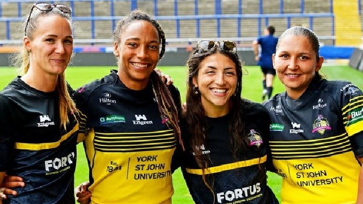 catalanmedia's tweet photo. What do French clubs bring to @SuperLeague #3,885?

Assistance in lifting the women's League Leaders' Shield.
❤️💛 https://t.co/FhwWEBTMBv