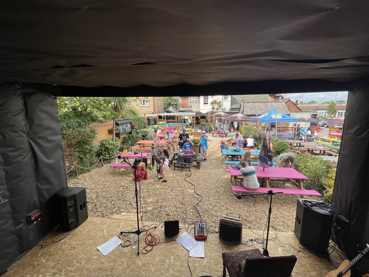 NEXT GIG: On Saturday Sept 10th (1.30pm) we perform at the wonderful Swanage Folk Festival 2022. We’ve been lucky enough to play this great family festival a lot over the years. It never disappoints. Also, here are a few pics from the weekend 🎼🌟👌 #keepmusiclive