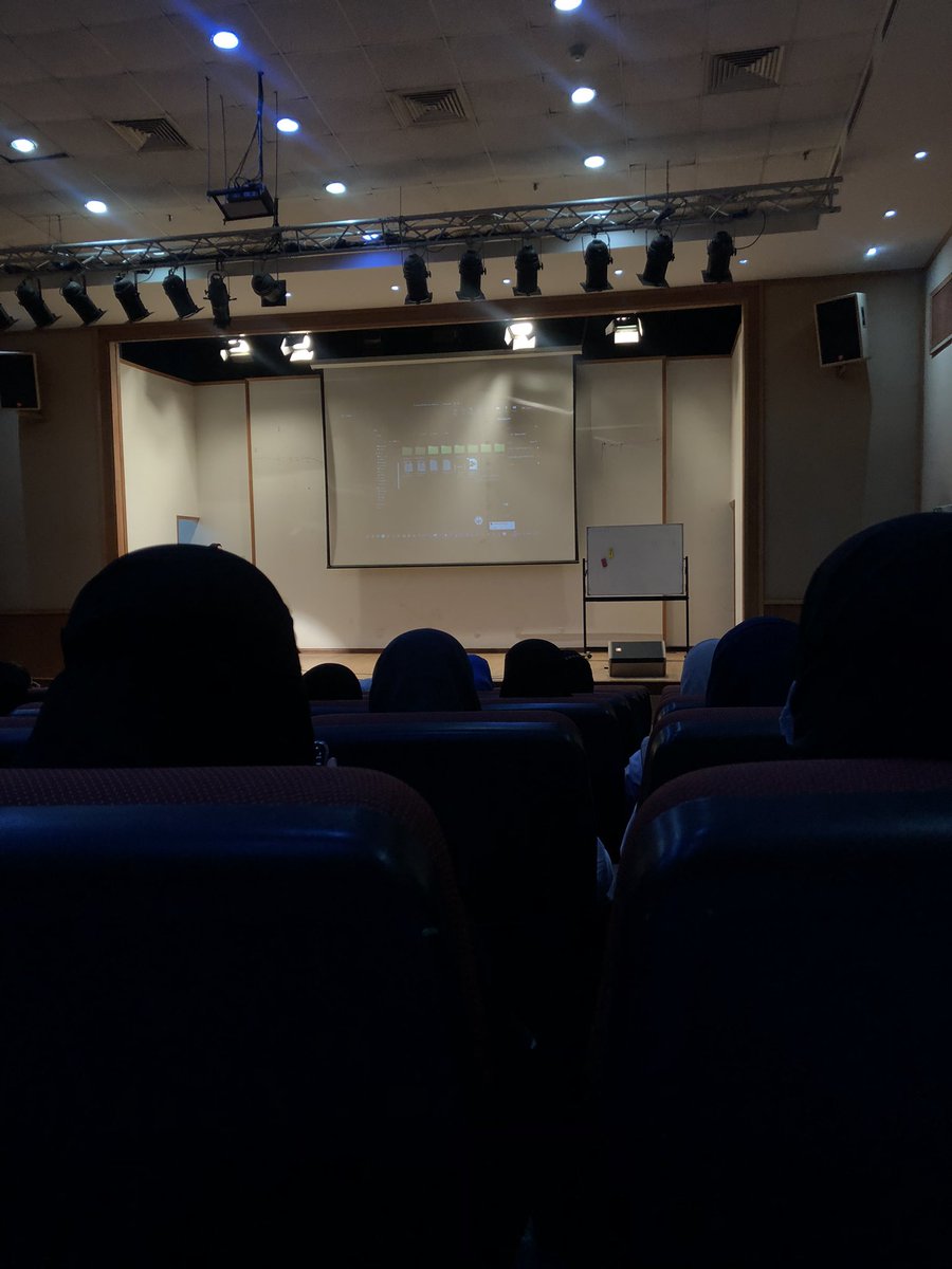 TfMohammed15's tweet photo. First day of first year as a medical student 💗
"بإسمك اللهم نخوض دروبًا جديدة ، املين ان لا نتعثر " https://t.co/0gTWkBMmN2