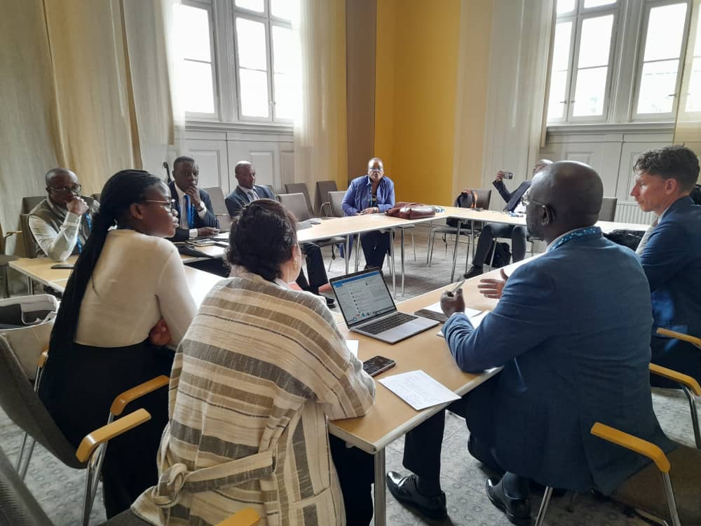 ZAMBEZICOM's tweet image. The ZAMCOM_SIWI closed door meeting in Stockholm at the #WWW2022 #TIARAin