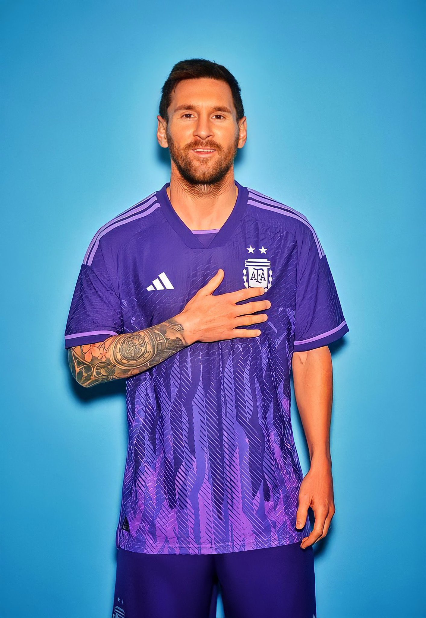 Messi in new sales argentina jersey
