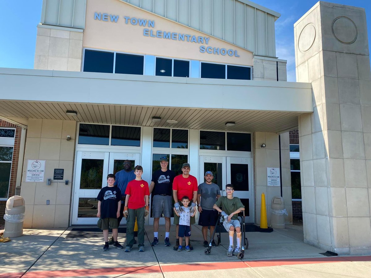 New Town Elementary School tweet media