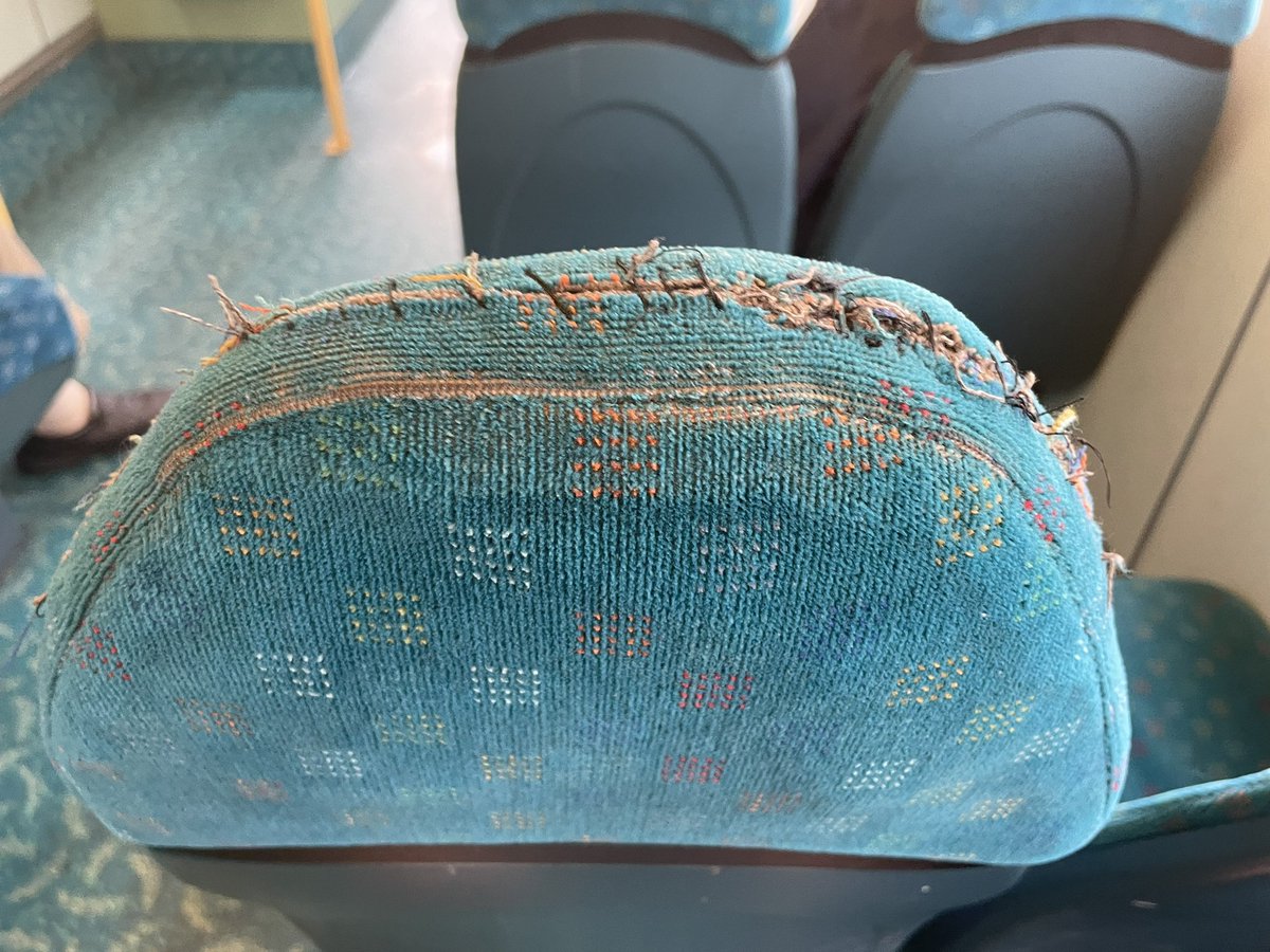 hayleypatrick's tweet photo. I haven’t been on a bus in https://t.co/HjWD9lcDJE wasn’t a nice experience.uncomfortable, jerky journey &amp; quite frankly very expensive for 4.5miles. £4.20 for a single adult. #unbelievablejeff @ArrivaKent https://t.co/tmGK6E4ABY