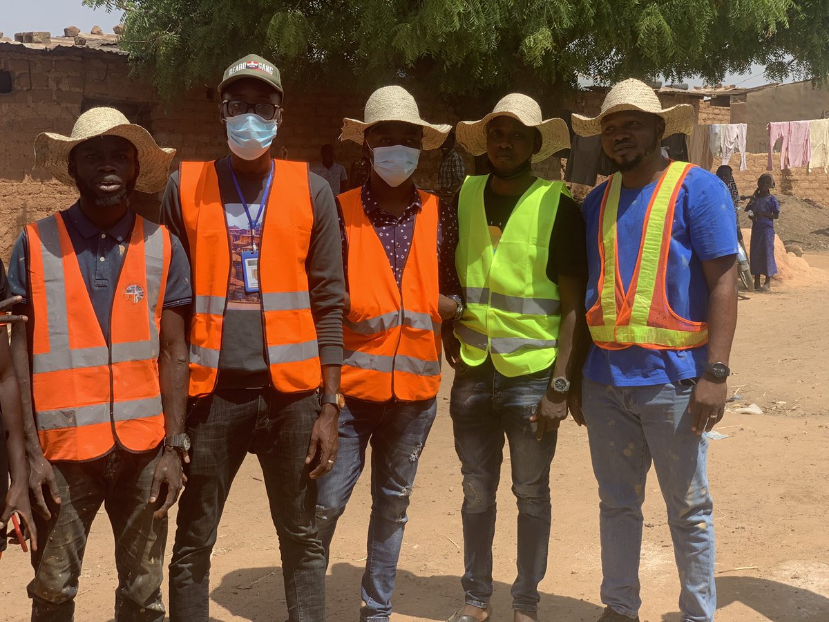 adebisib6's tweet photo. Good buildings come from good people, and all problems are solved by good design.”

Let’s work on that your Pending project on a friendly fees https://t.co/wCqeSYGeYl