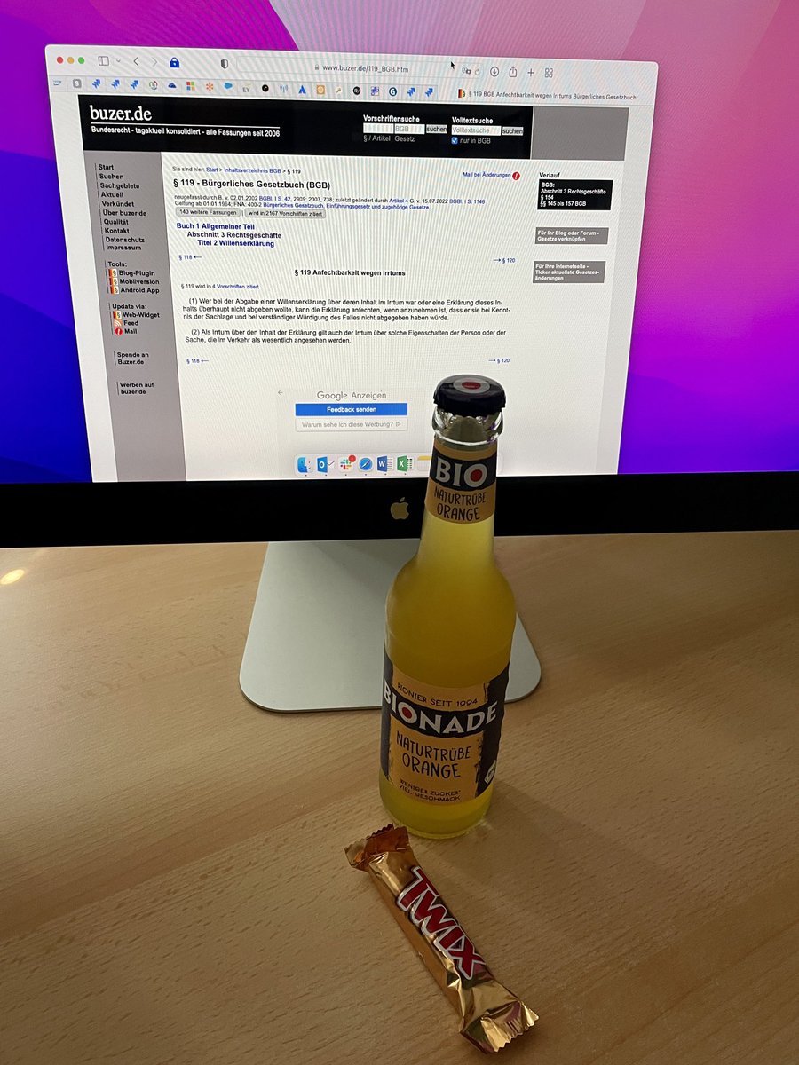 buhashee's tweet photo. #monday #snackoptions https://t.co/LkiHMiPC8q