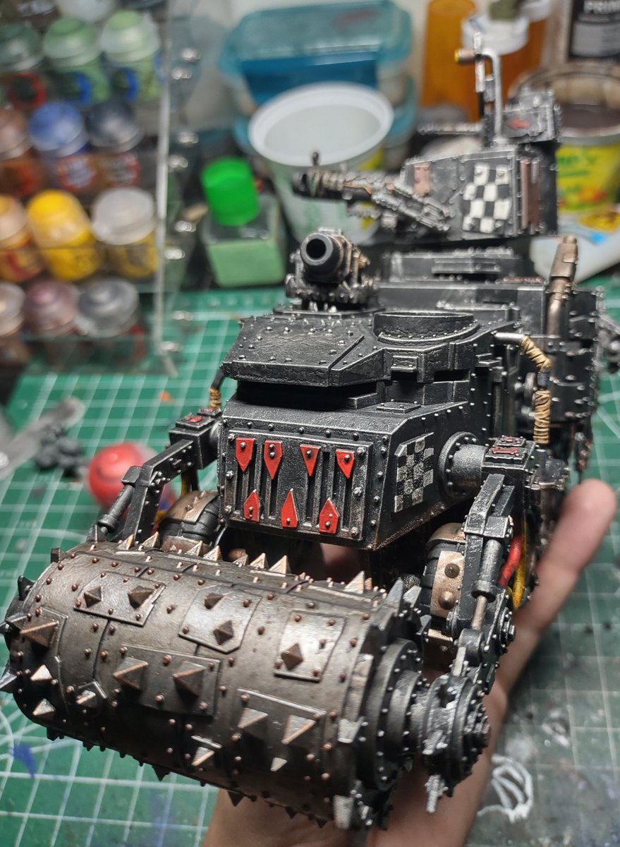 This is the last model, I've worked on, really proud of how everything came together, been working on some terrain, but will be starting a new model soon "Da Stompa!" check out the streams Wednesdays at 12PM-EST and Sundays at 4PM-EST on Dlive.TV/Deaththinker