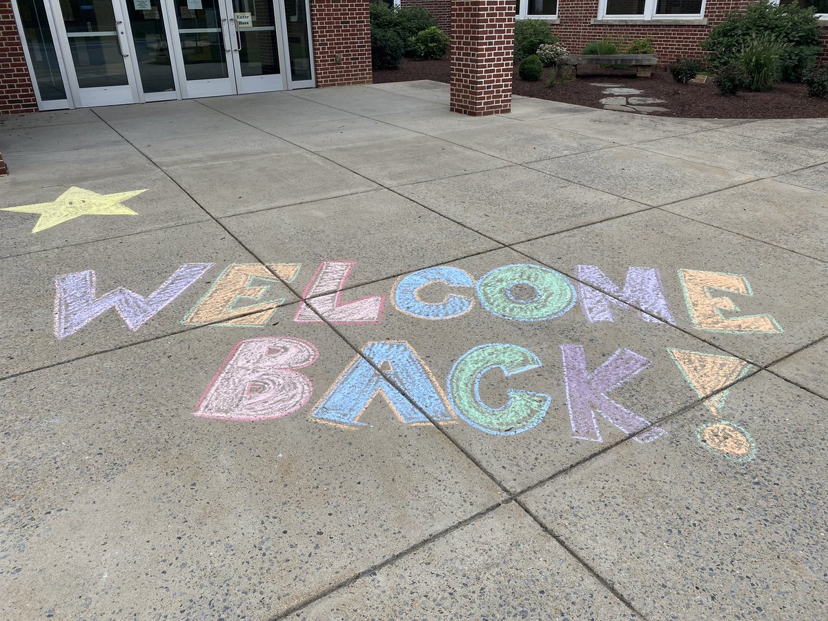 Brian Malek (@mrmalek_gr3) on Twitter photo I love our CM community! Thanks to those who drew this on our sidewalk for the kids this morning! <a href="/CentralManorPM/">Central Manor Elem</a> <a href="/pennmanor/">Penn Manor SD</a> I love our CM community! Thanks to those who drew this on our sidewalk for the kids this morning! <a href="/CentralManorPM/">Central Manor Elem</a> <a href="/pennmanor/">Penn Manor SD</a>