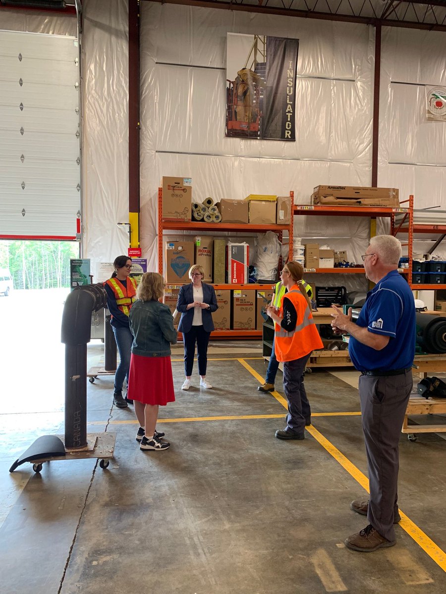 mainlandtrades's tweet photo. It was an absolute pleasure to welcome the Hon. Carla Qualtrough, Minister of Employment, Workforce Development and Disability Inclusion, and Lena Metlege Diab, Member of Parliament for Halifax West to our Lakeside Training Facility. Great discussion on all things #skilledtrades https://t.co/CoZqY1IX7V