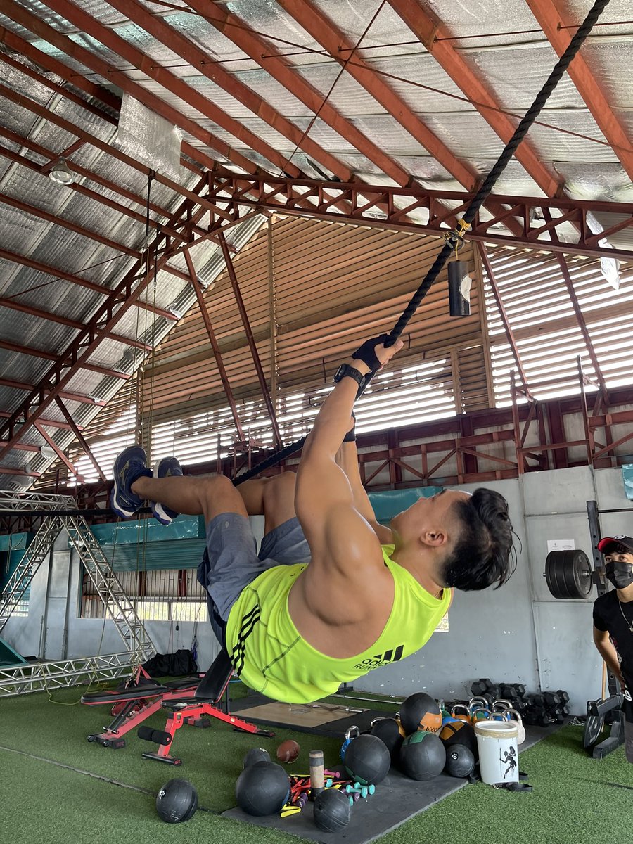 T̼r̼a̼i̼n̼ ̼l̼i̼k̼e̼ ̼a̼ ̼b̼e̼a̼s̼t̼ ; let the training begin
🫠🏋️🌱 ̵💪🏃🏽
.
.
.
. - . - . - . - . - . - . - . - . - . - . - . - . - . - 
#training #ocr #workout  #fitnes #nopainnogain #obstaclecourse #pogi #rope #tyroleantraverse #arm #grip #spartanph #nomoreexcuses