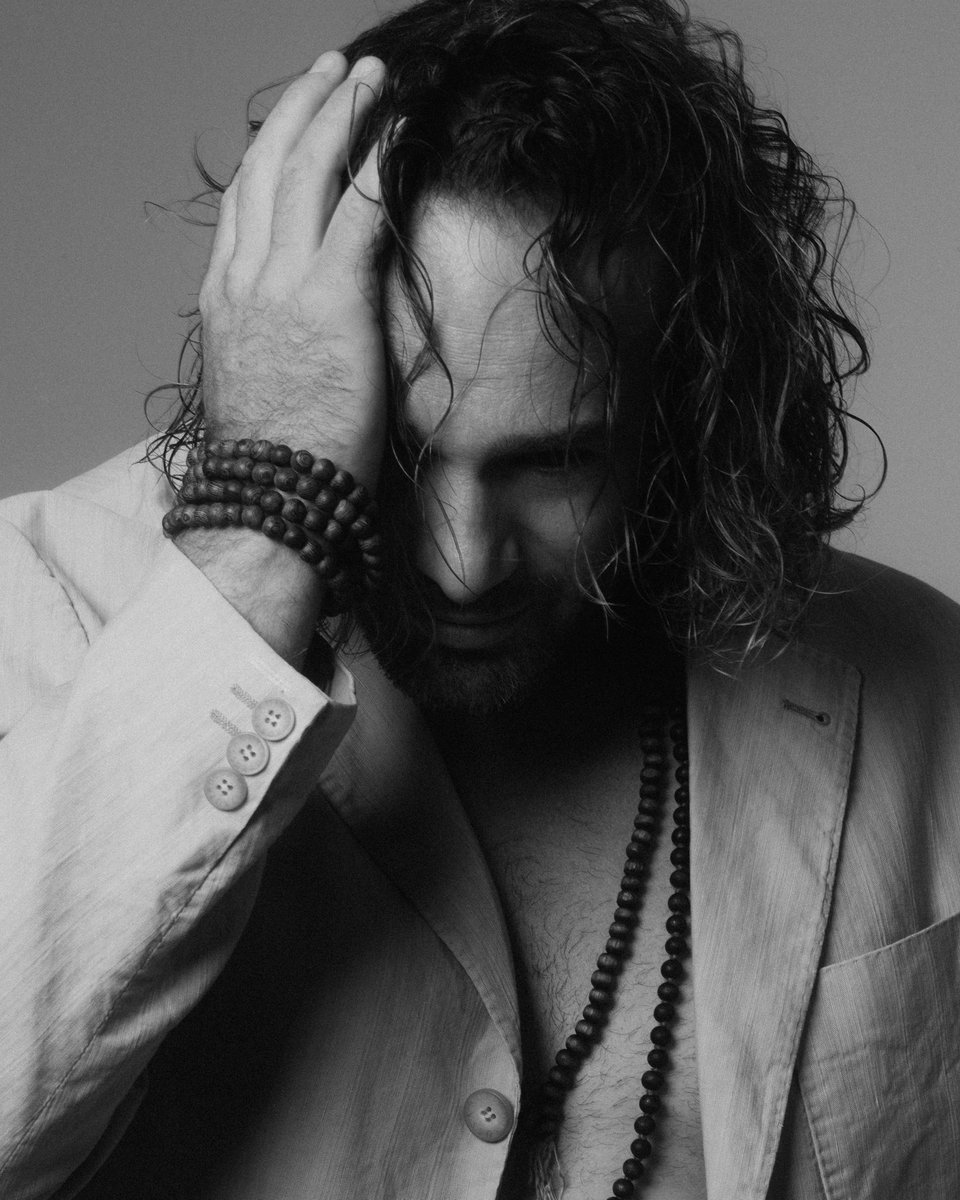 Quando scoprirai chi sei, riderai di ciò che credevi di essere.